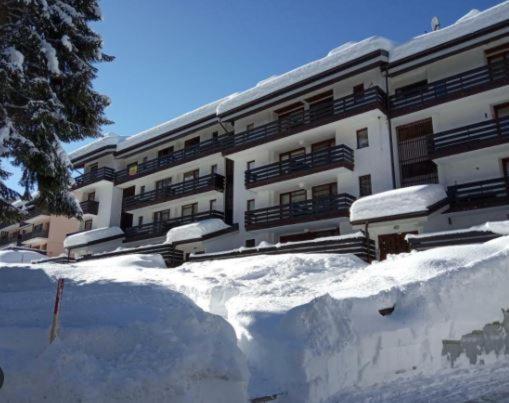 Apartamento La Finestra Sul Brenta Con Posto Auto Privato Al Centro Di Mad Di Campiglio Cipat O22233-At-O13262 Folgarida Exterior foto