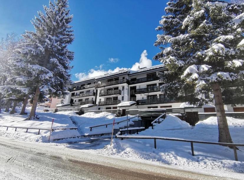 Apartamento La Finestra Sul Brenta Con Posto Auto Privato Al Centro Di Mad Di Campiglio Cipat O22233-At-O13262 Folgarida Exterior foto